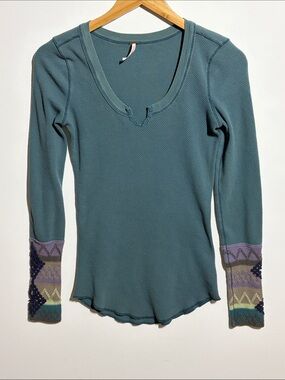 Long-Sleeve Thermal Top with Decorative Cuff - Teal